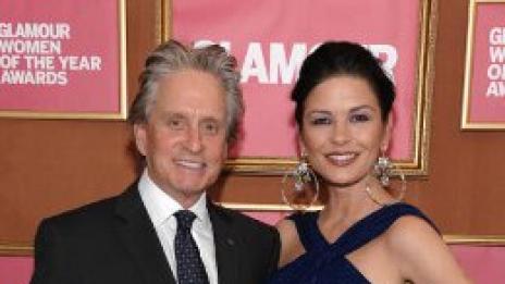 Майкъл Дъглас и Катрин-Зита Джоунс са по-любими от Бранджелина