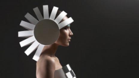 Мода. Въображение. Хартия