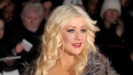 Кристина Агилера иска да запознае новия с бившия си