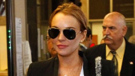 Линдзи набила санитар. Разследват я