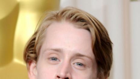 Маколи Кълкин скъса с гаджето