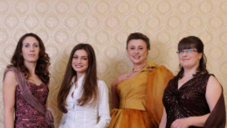 Дамите на Lenor Parfumelle