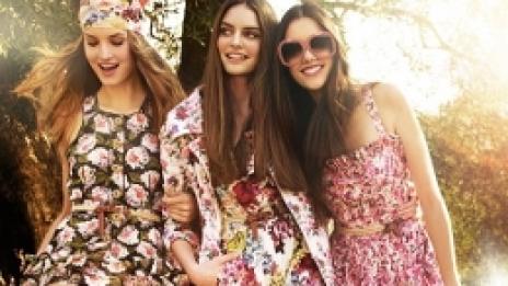 D&G на цветя и рози