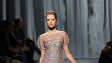 Небесна нежност, обсипана в мъниста: Chanel