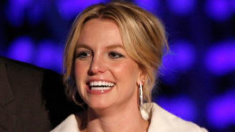 Бритни открива Грами церемонията