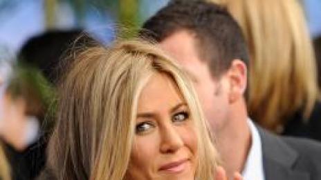 Видео: Първата целувка на звездите