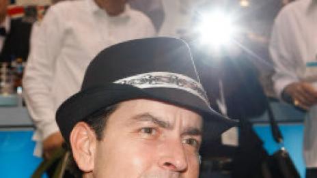 Чарли Шийн пожела двете си любовници за съпруги