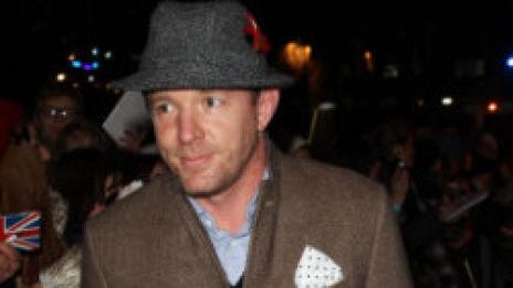 Гай Ричи ще става баща за втори път