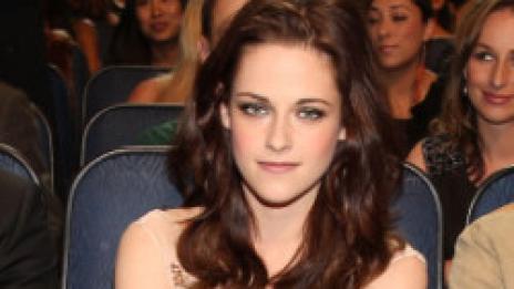 Три холивудски "Снежанки" ще обикалят кината