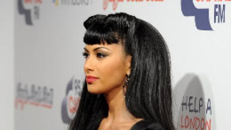 Никол Шерцингер пести от зеленчуци