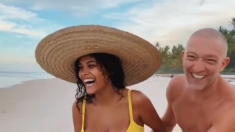 Кунаки дари Венсан Касел с дъщеря