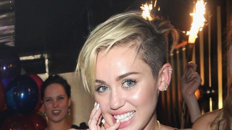 Майли Сайръс има ново гадже?