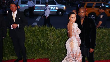 Уроци по стил от Ким Кардашян