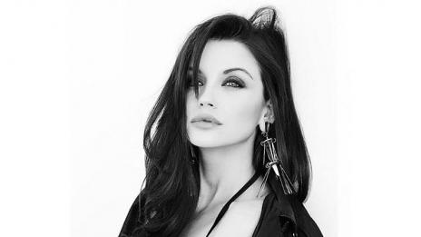 Диляна Попова в горещи сцени със Станимир Гъмов