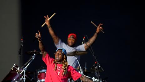 Паника на концерт на Лил Уейн, над 10 души ранени