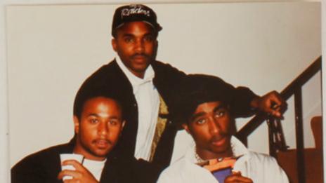 Бивша на Тупак продава достойнството му срещу 7500 долара  (СНИМКА)