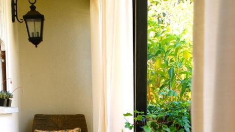 Два квадратни метра градски оазис