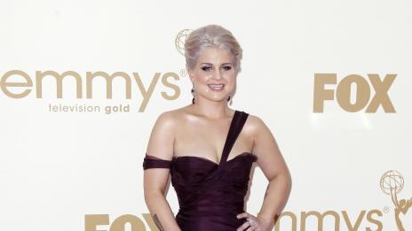 Кели Озбърн си маха татуировките