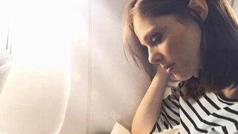 Коко Роча не се отделя от дъщеря си