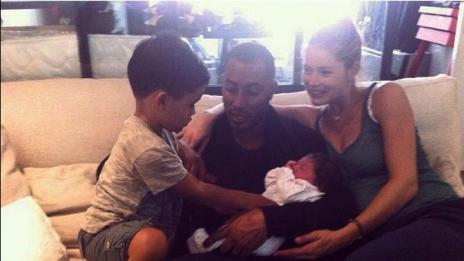 Дауцен Крос роди второто си дете