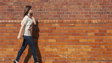 Забравете телефонните разговори, докато вървите