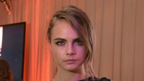 Кара Делевин ще живее в САЩ заради актьорските си амбиции