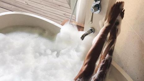 Гола във ваната, Николета се готви за същинска война