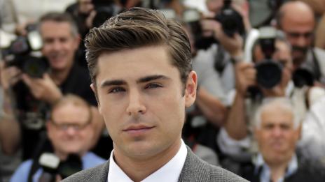 Зак Ефрон се раздели с Лили Колинс