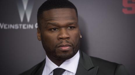 Полицай се пошегува с 50 Cent, той го съди