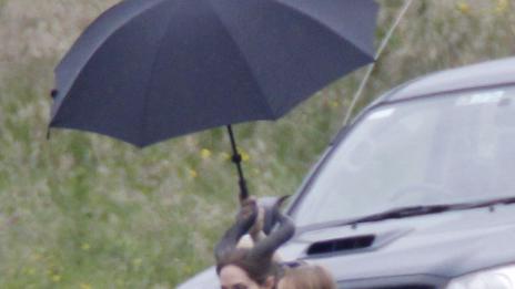 Щерката на Бранджелина получи първата си роля