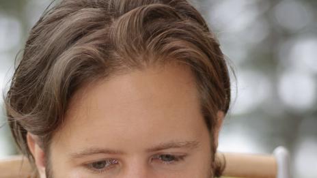 Социалните медии изместиха баровете в света на запознанствата