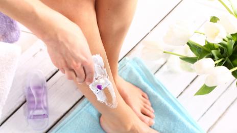 Бръснене или коламаска?