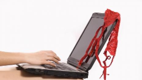 Махнете лаптопите от семейното ложе!