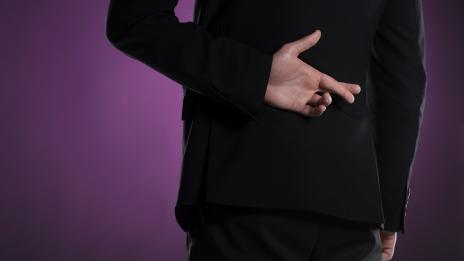 Лъжите идват естествено следобед