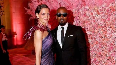 Кейти Холмс и Джейми Фокс с дебют като двойка на Met Gala