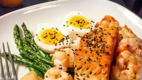 Видео рецепта: Вкусна сьомга