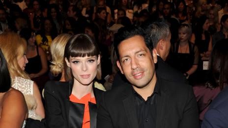 Коко Роча е бременна