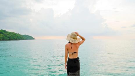 Домашни средства за справяне със зачервената от слънцето кожа