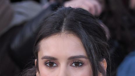 Вижте секси Нина Добрев и нейните танци /ВИДЕО/