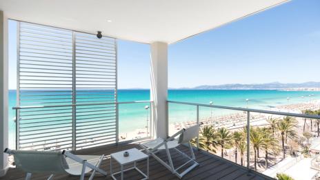 Първият петзвезден хотел в Плая де Палма