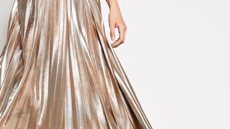 5 причини да си купите пола в метален цвят