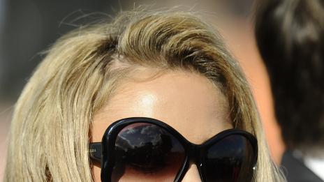 Кати Прайс участва в катастрофа, която взе две жертви