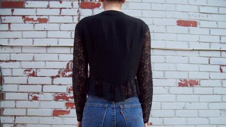 Как джобовете на дънките ви променят формите ви?