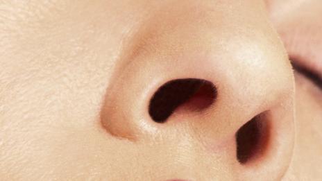 Сбогом, напукани устни!