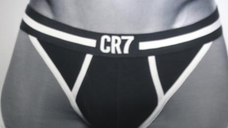 Кристиано Роналдо представи своя линия бельо