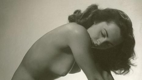 Снимка на Лиз Тейлър била с чуждо тяло