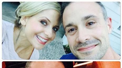 Сара Мишел Гелар отпразнува 13-тата годишнина от брака си