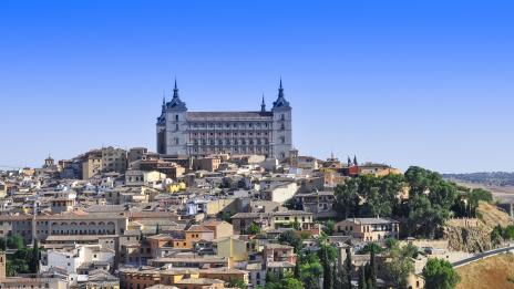 Странните обичаи по коледните и новогодишните празници в различните държави