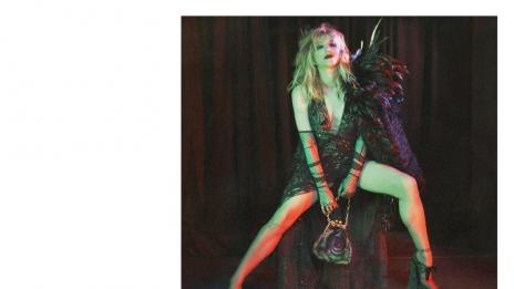 В тъмната страна 2: Кендъл Дженър и Кортни Лав