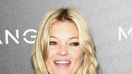 Кейт Мос затвори два града за сватбата